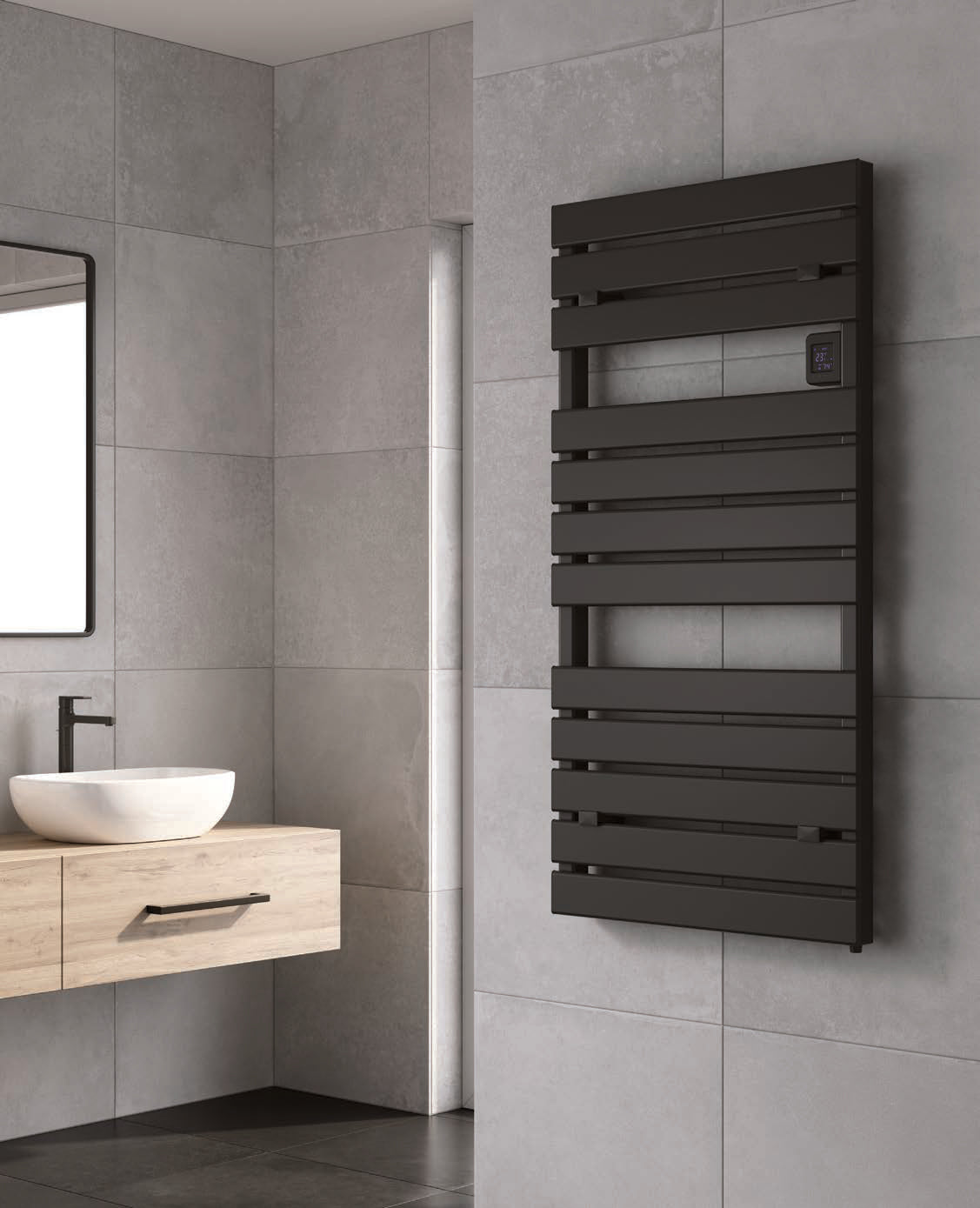 Reina Gia — Reina brochure page 163; Black; pictured size 1120 x 550 mm