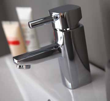 Shower Bath suite with Wall hung and P shape Bath