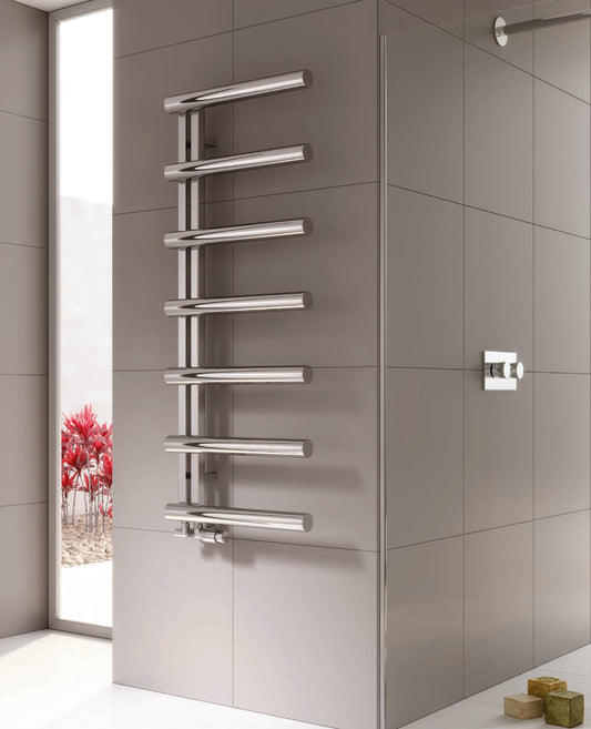 Reina Grosso — Reina brochure page 124; Polished Stainless Steel; pictured size 1250 x 500 mm