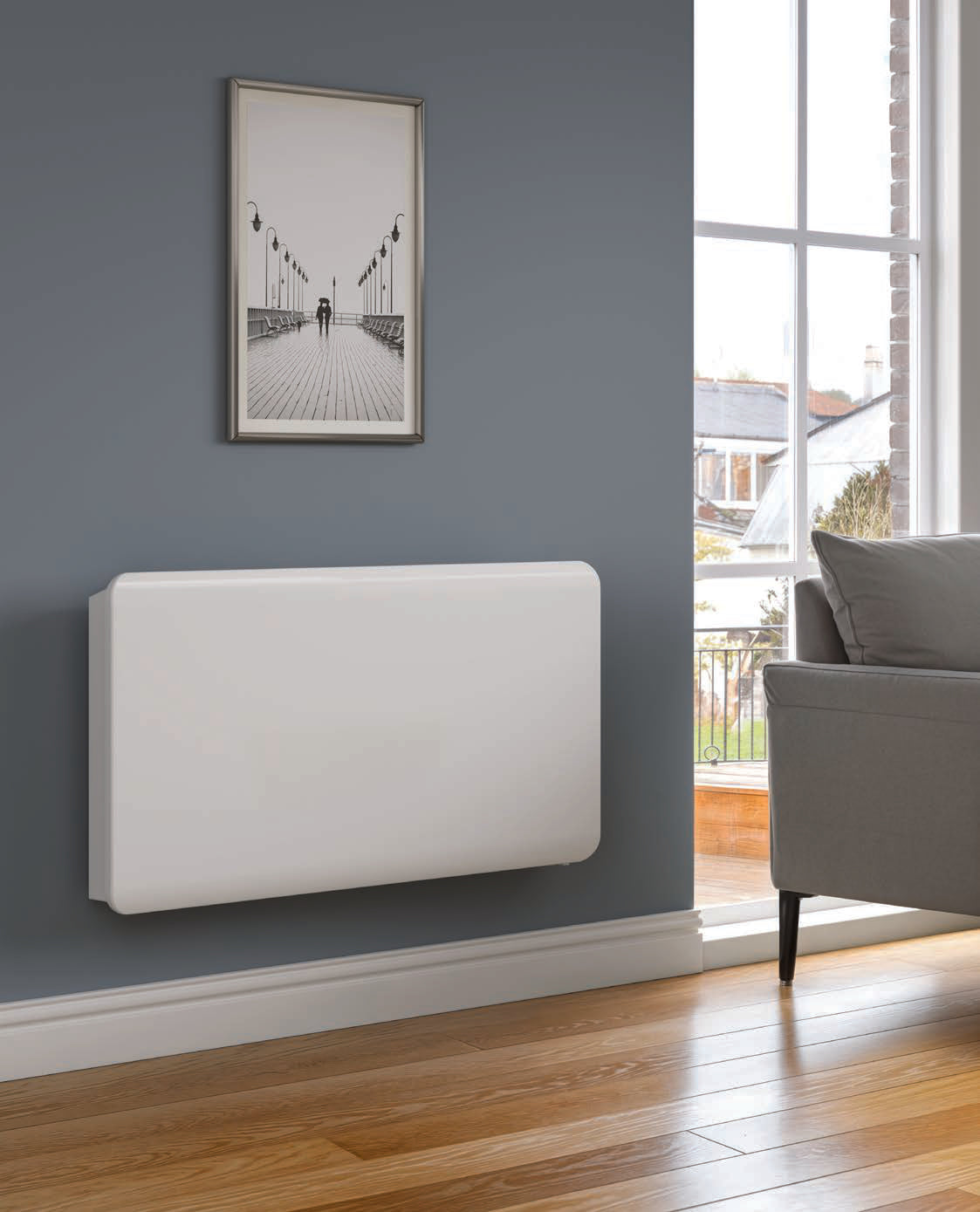 Reina Odet — Reina brochure page 162; White; pictured size 500 x 990 mm