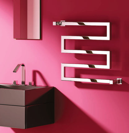 Reina Serpe — Reina brochure page 72; Chrome; pictured size 510 x 500 mm